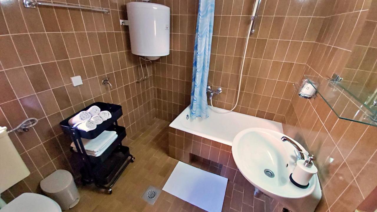 Apartment Roscic Омиш Экстерьер фото